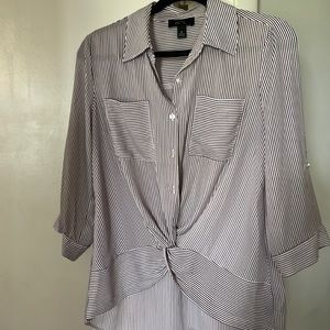 Cute blouse in Medium size for ladies